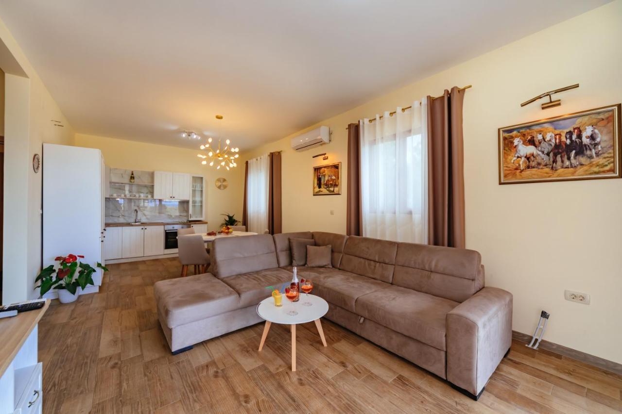 Holiday Home Sea Petrovac المظهر الخارجي الصورة